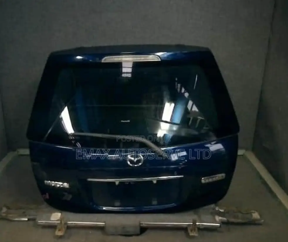 Mazda Verisa Tailgate/ Boot