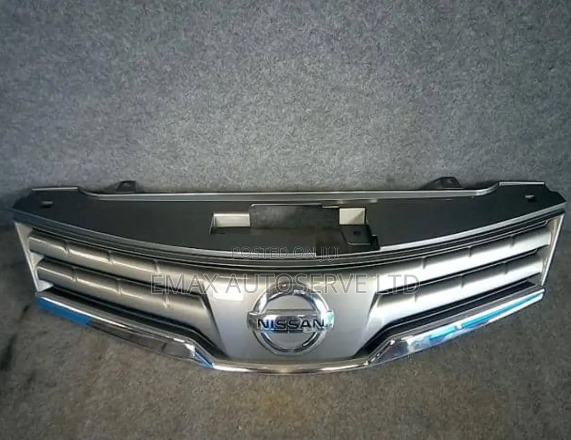 Nissan Note 2008 Grill