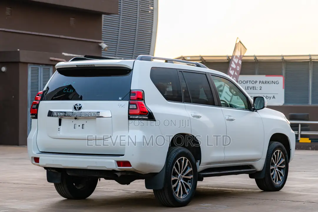 Toyota Land Cruiser Prado 2018 Pearl