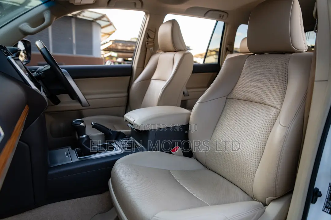 Toyota Land Cruiser Prado 2018 Pearl