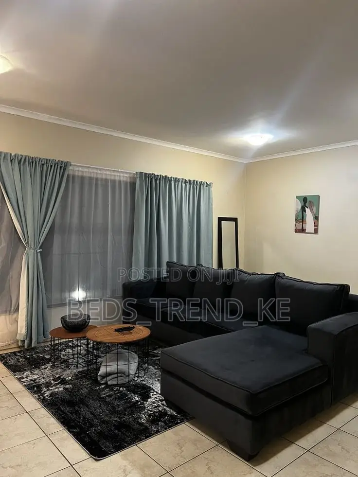Black Elegant L Sofa 6 Seater