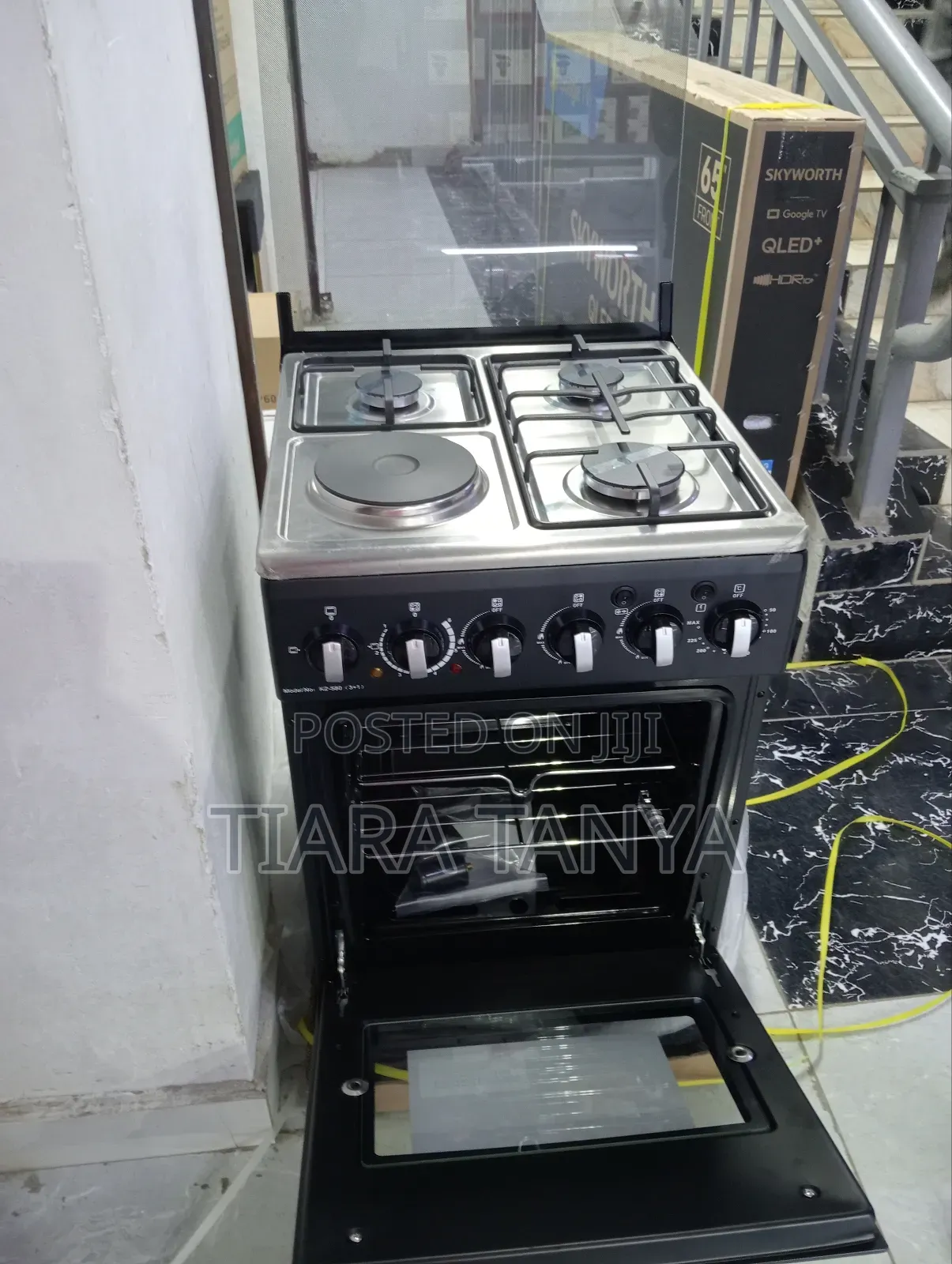 Globalstar 50x55 3gas and 1 Electric Cooker