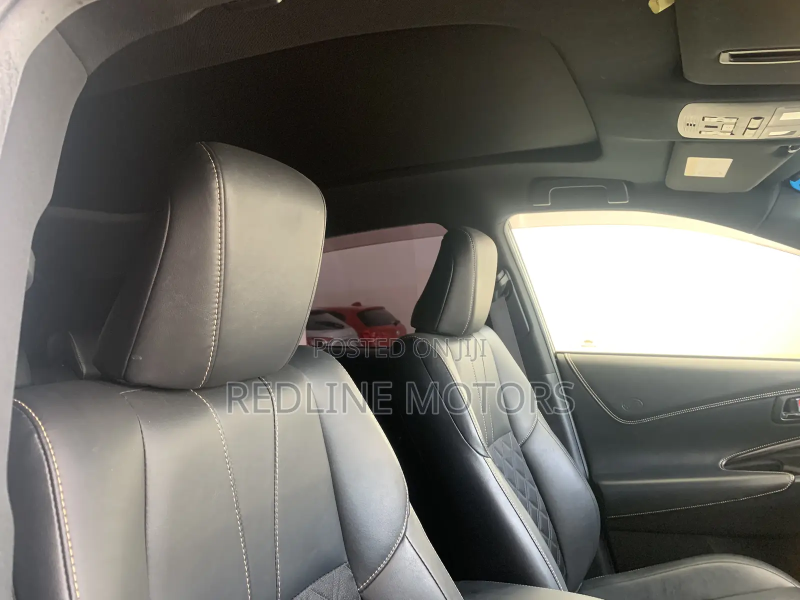 Toyota Harrier 2.0 2018 Off white