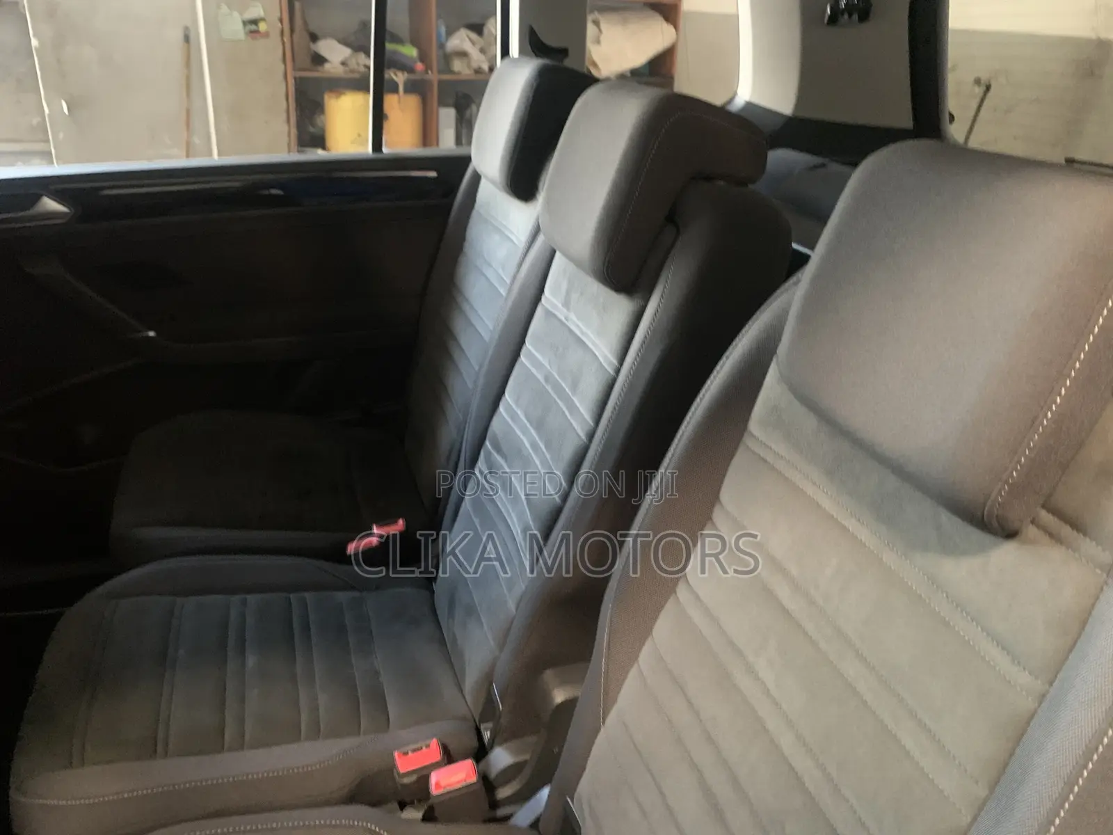 Volkswagen Touran 2018 Blue