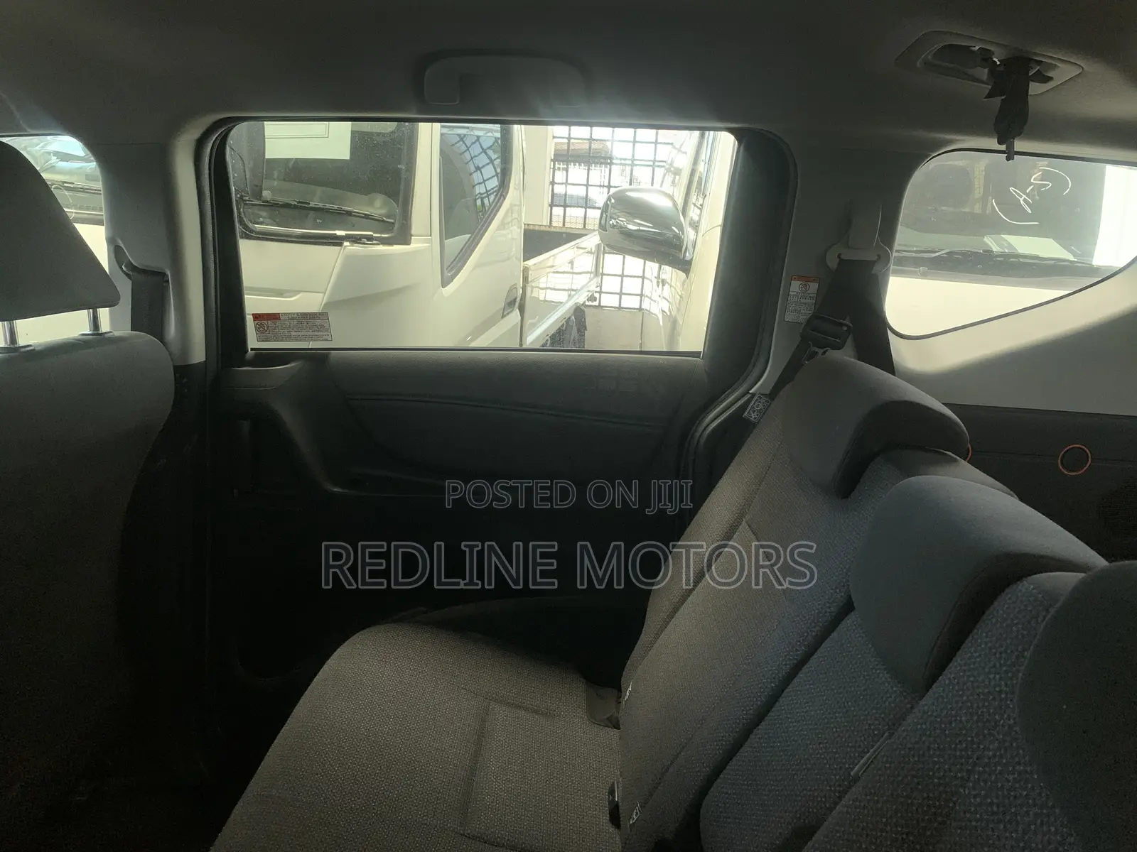 Toyota Sienta 1.5 FWD 2018 Black