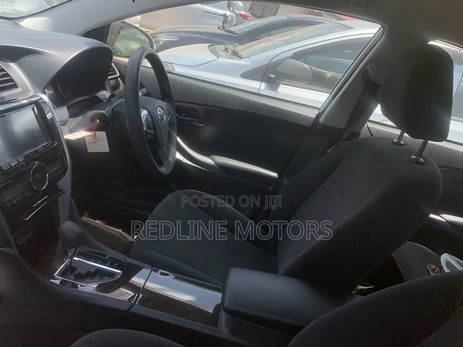 Toyota Premio 1.5 FWD 2018 White
