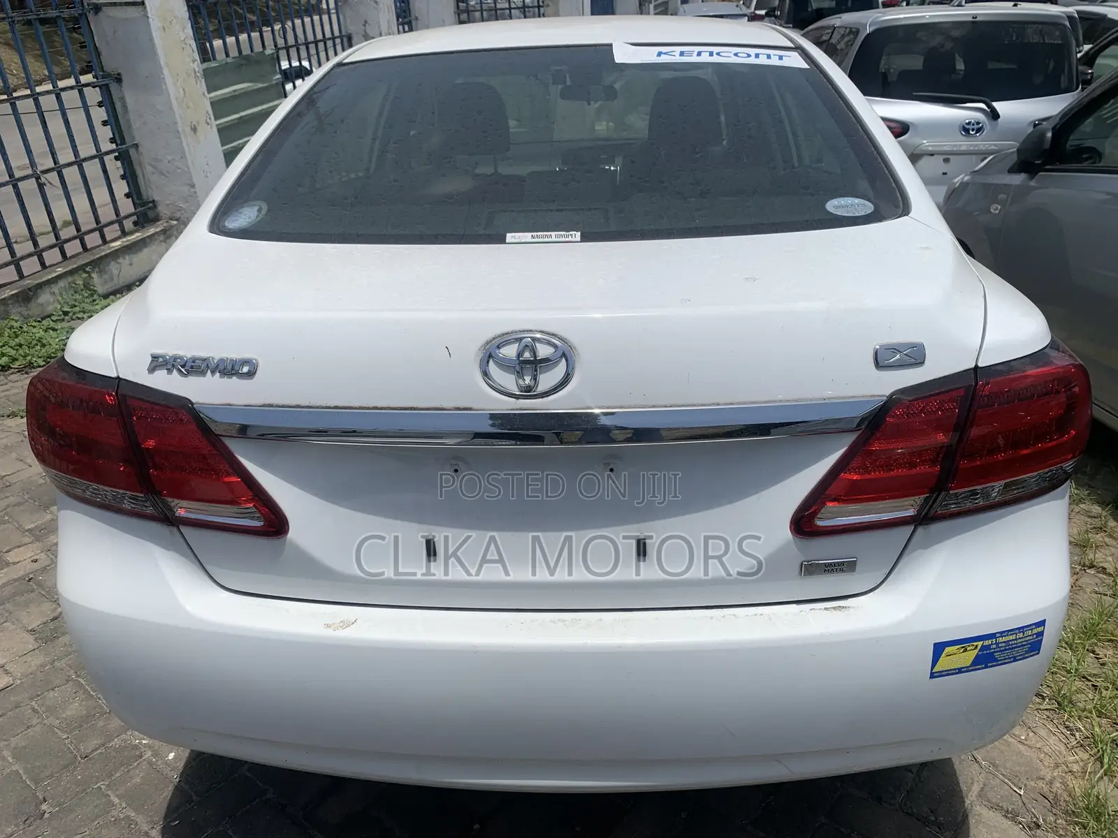 Toyota Premio 1.5 FWD 2018 White