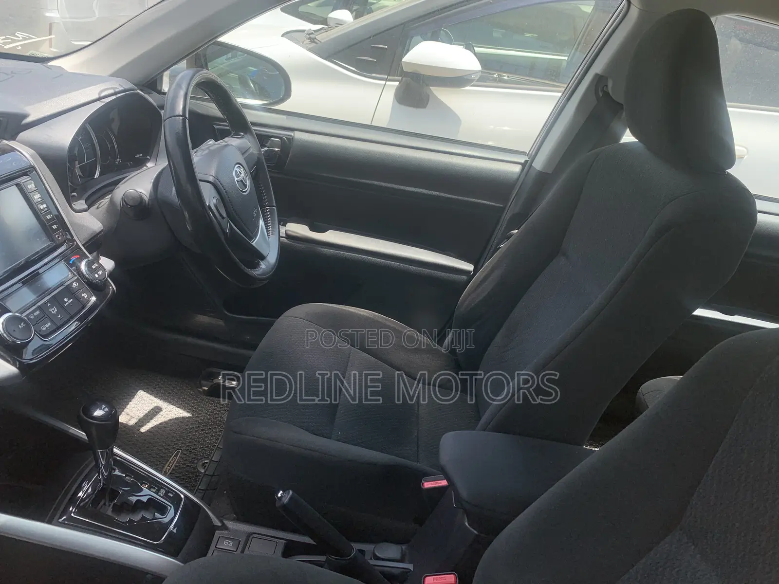 Toyota Axio 2018 Ivory