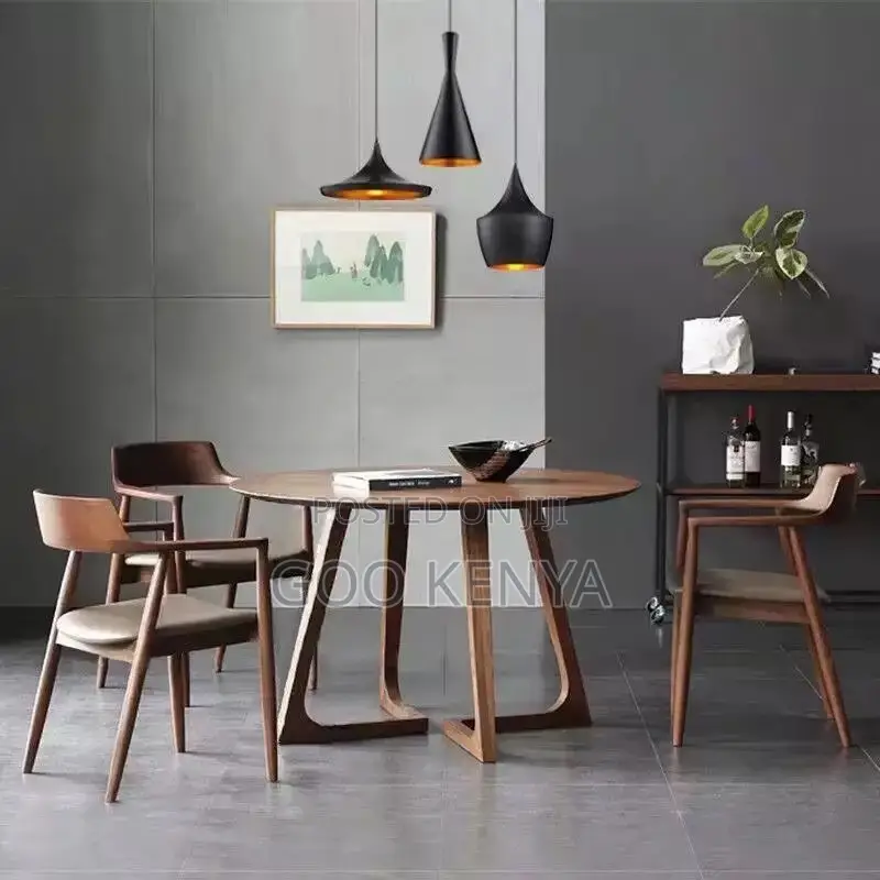 Coffee Table; Modern Wooden Round Coffee Table