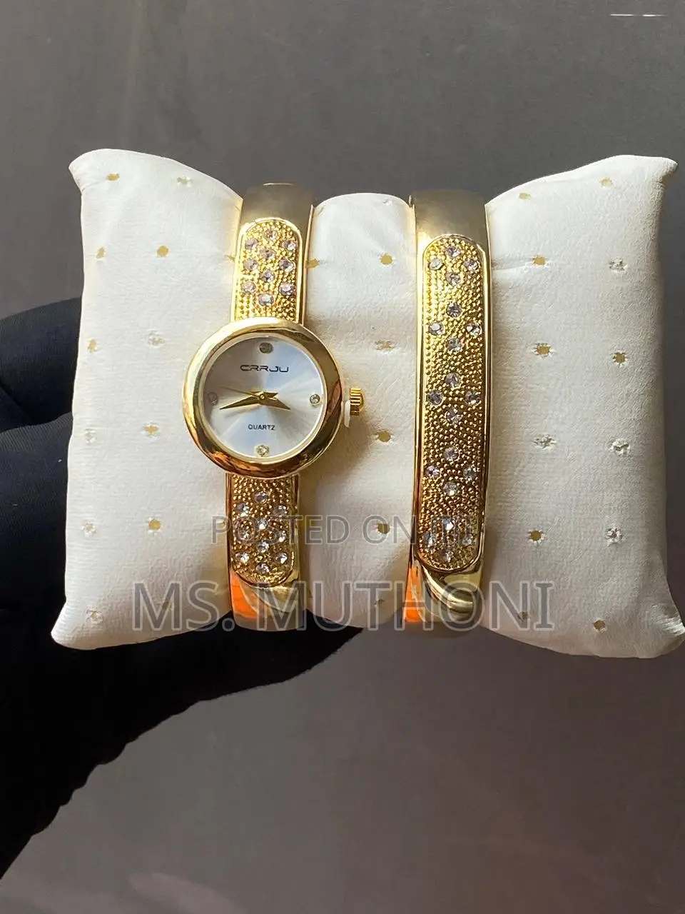 Beautiful Bracelet / Watch Set