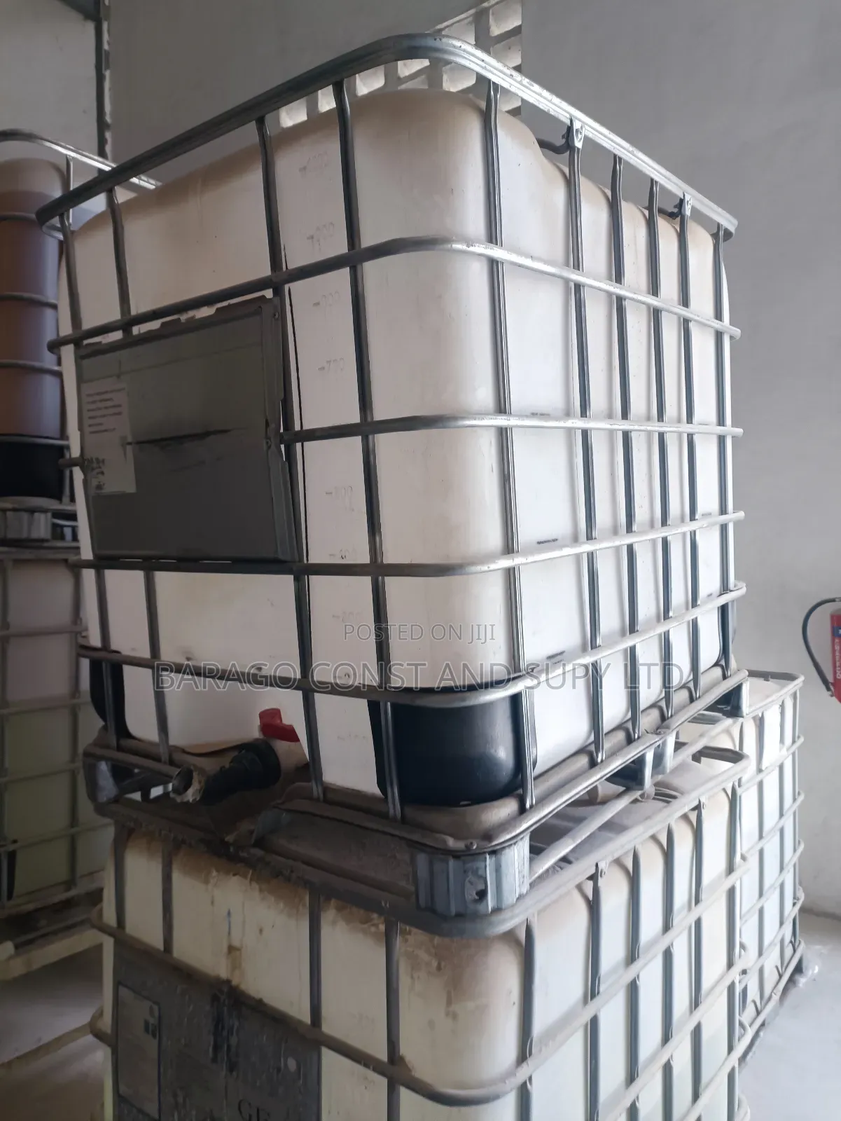 Clear 1000 Liters Water Tank