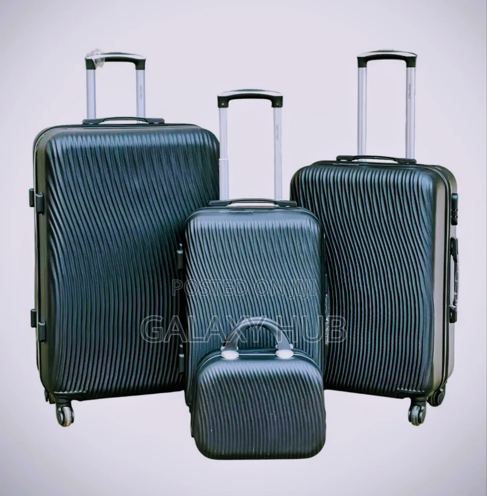 4 In1 Hardshell Fibre Suitcase