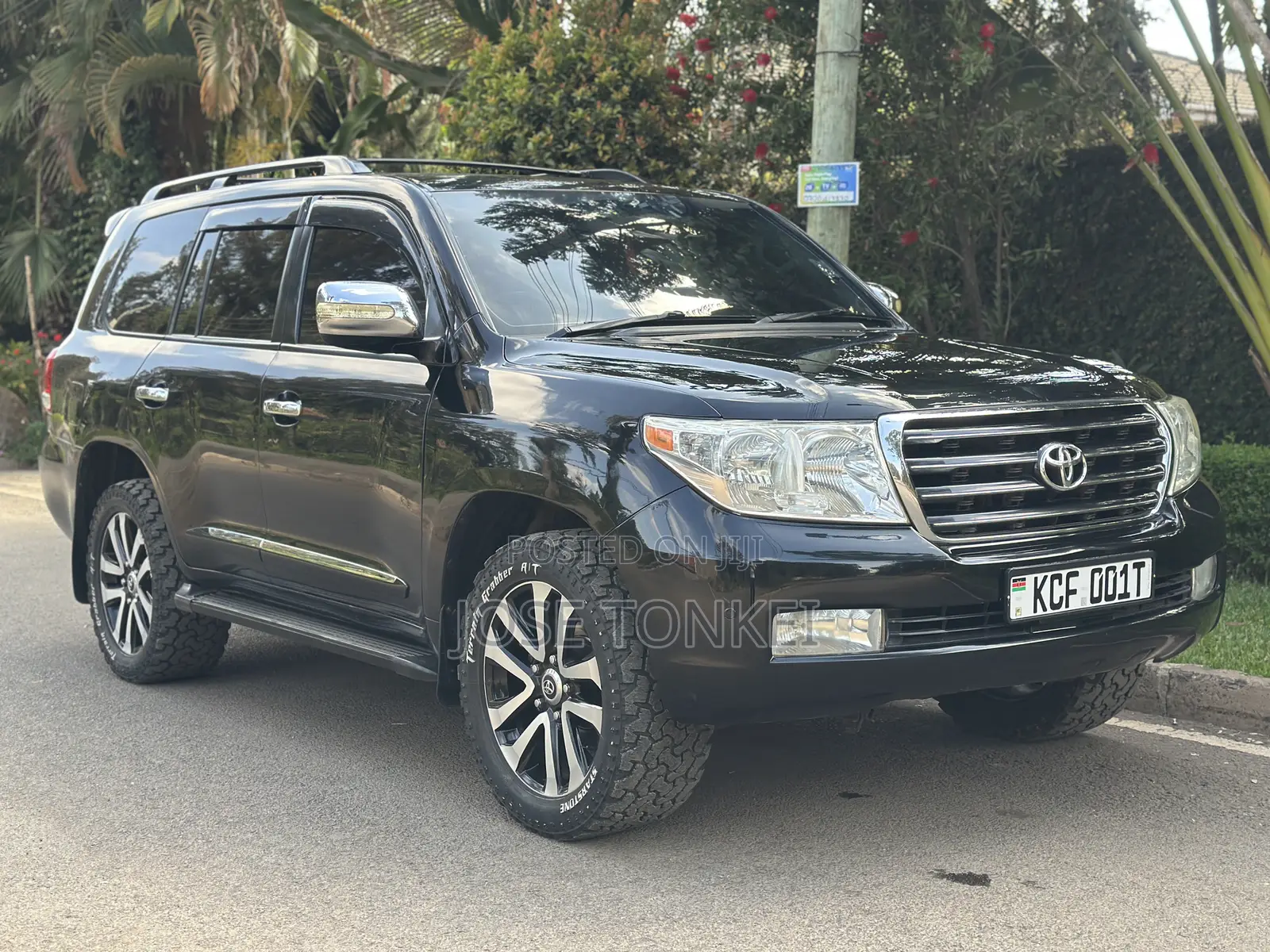 Toyota Land Cruiser 4.6 V8 ZX 2010 Black