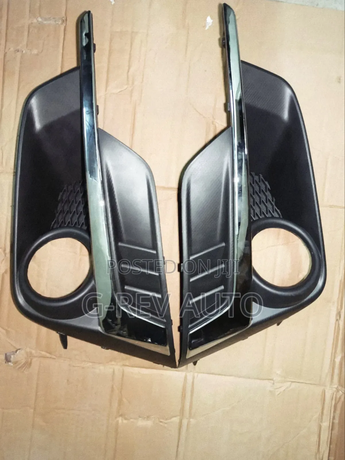 Subaru Impreza 2015 Foglights Covers.