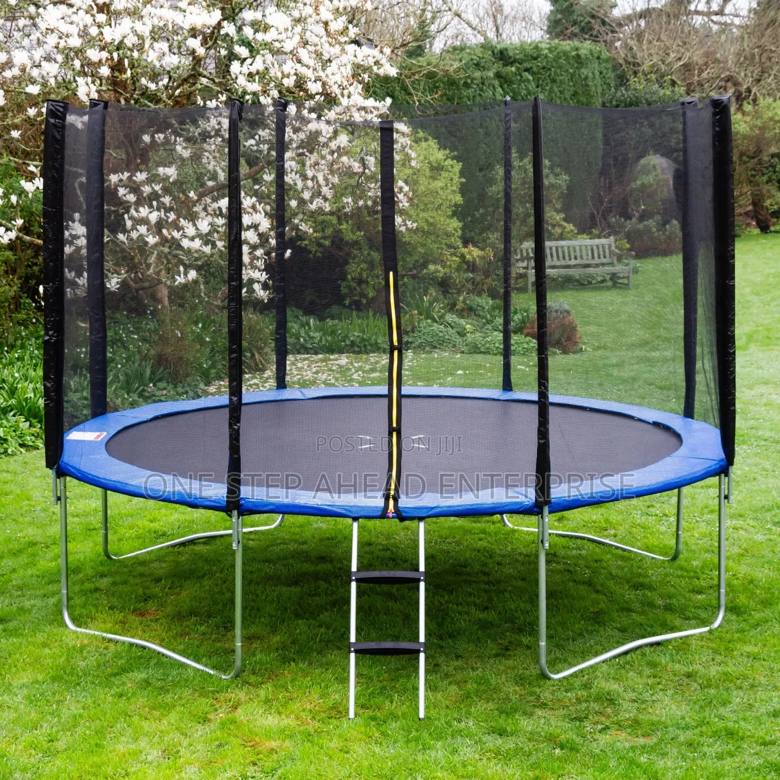 8ft Trampoline Brandnew Outdoor Heavyduty
