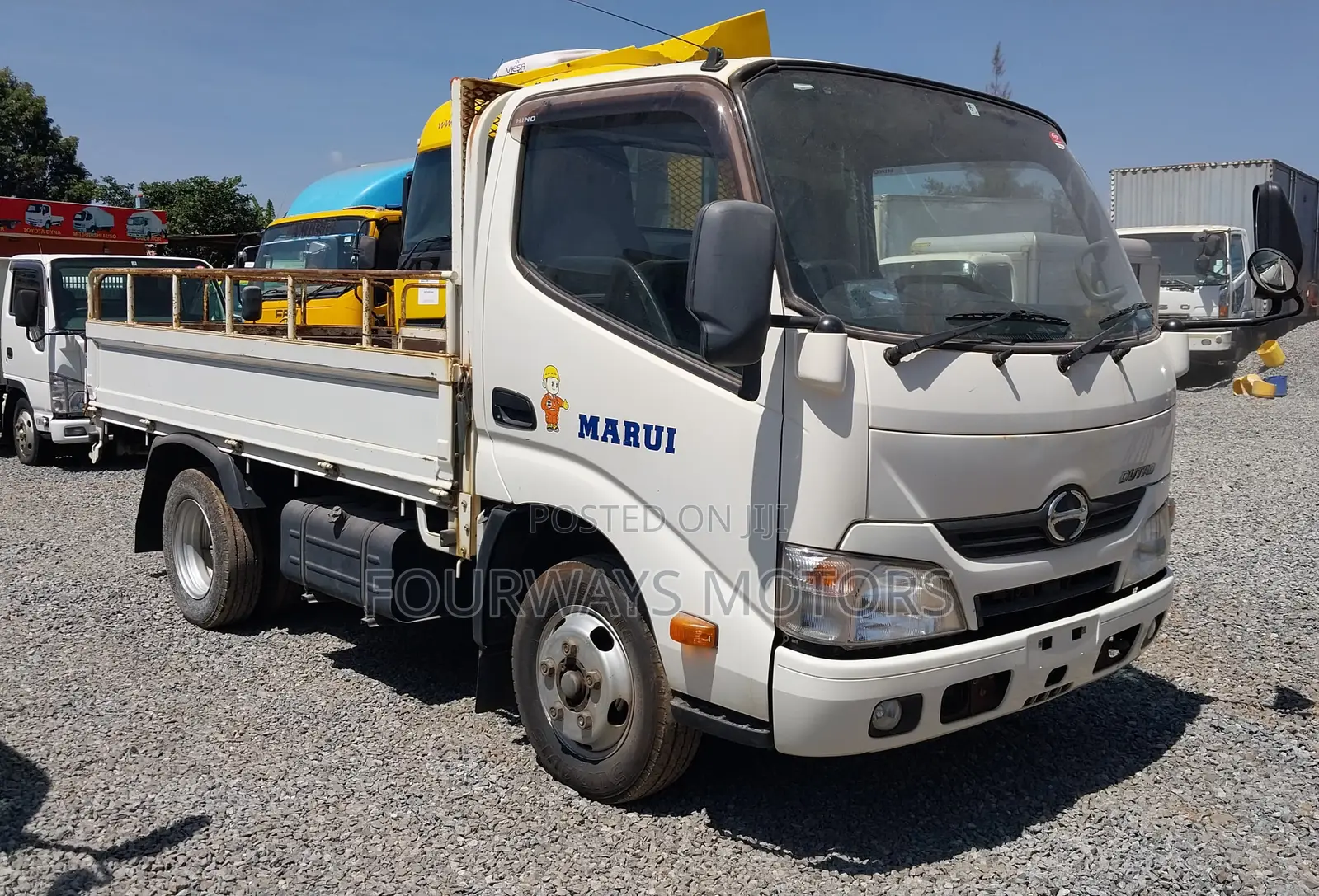Hino Dutro 2016 White