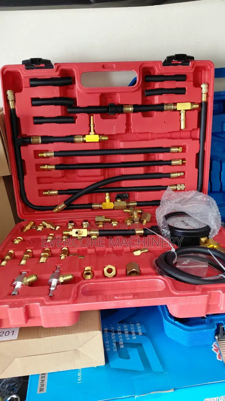 Fuel Injection Pressure Test Kit Heavy Duty