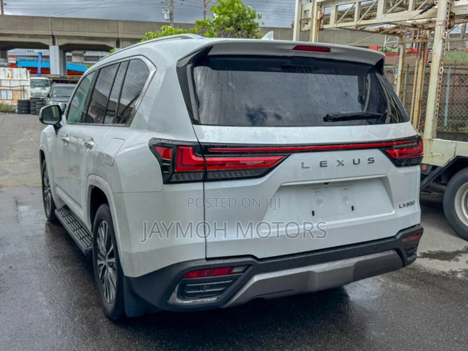 Lexus LX 600 2023 Pearl