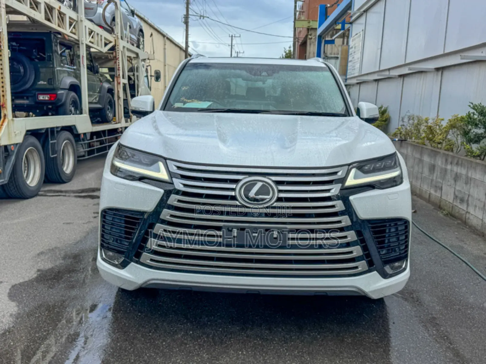 Lexus LX 600 2023 Pearl