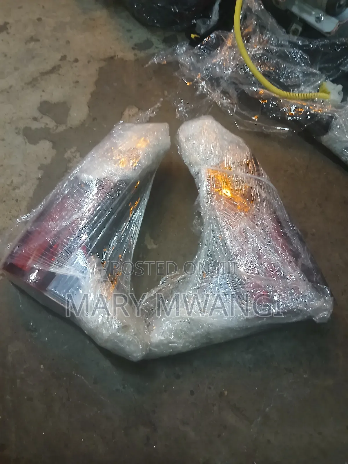 Ex Japan Vezel Bootlights Available.