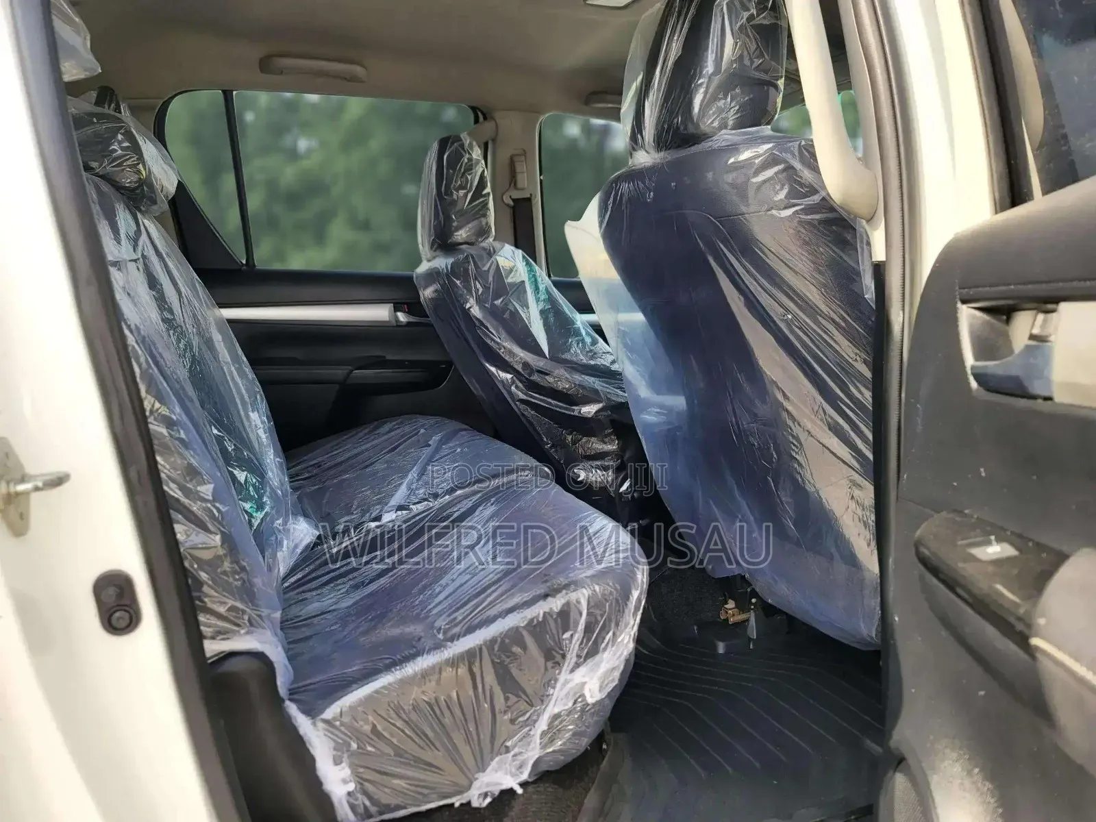 Toyota Hilux 2019 White