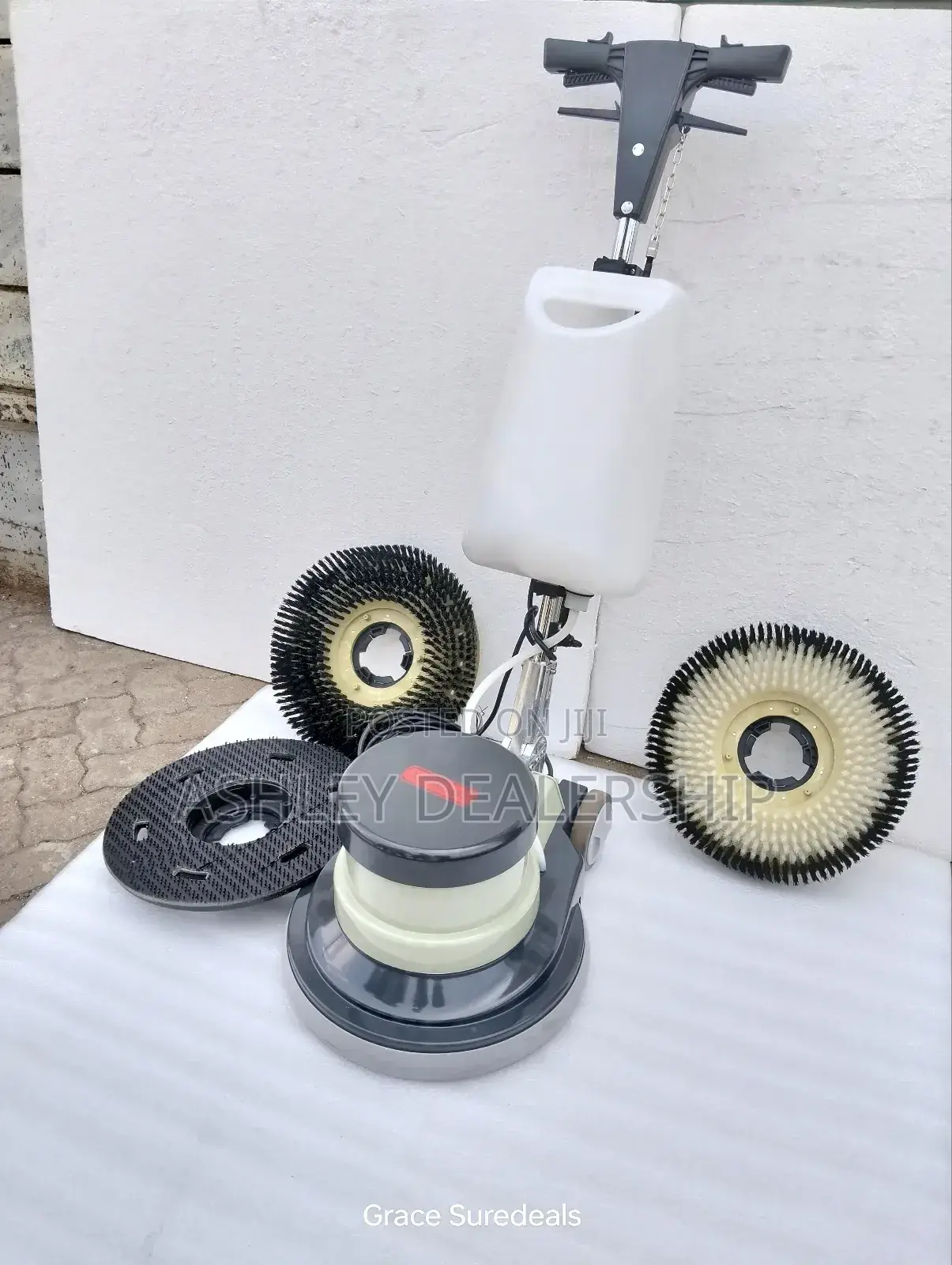 Machine Floor Scrubber
