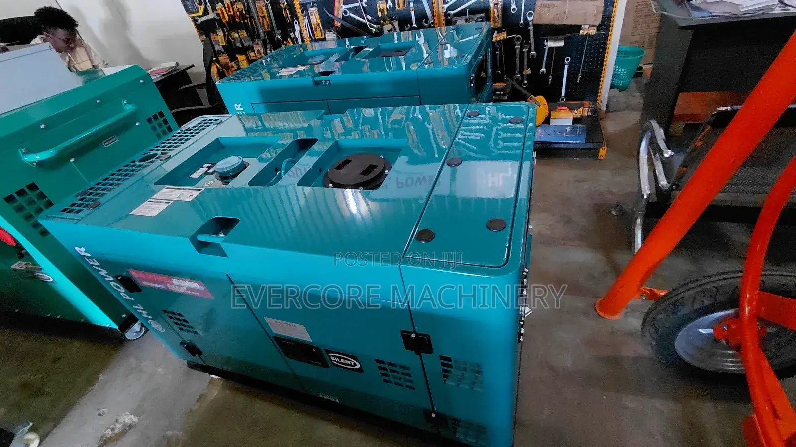 Hl Power Single/Three Phase 12.5kva Diesel Silent Generator .