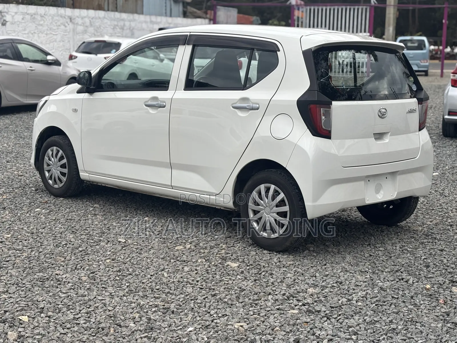 Daihatsu Mira 2018 White