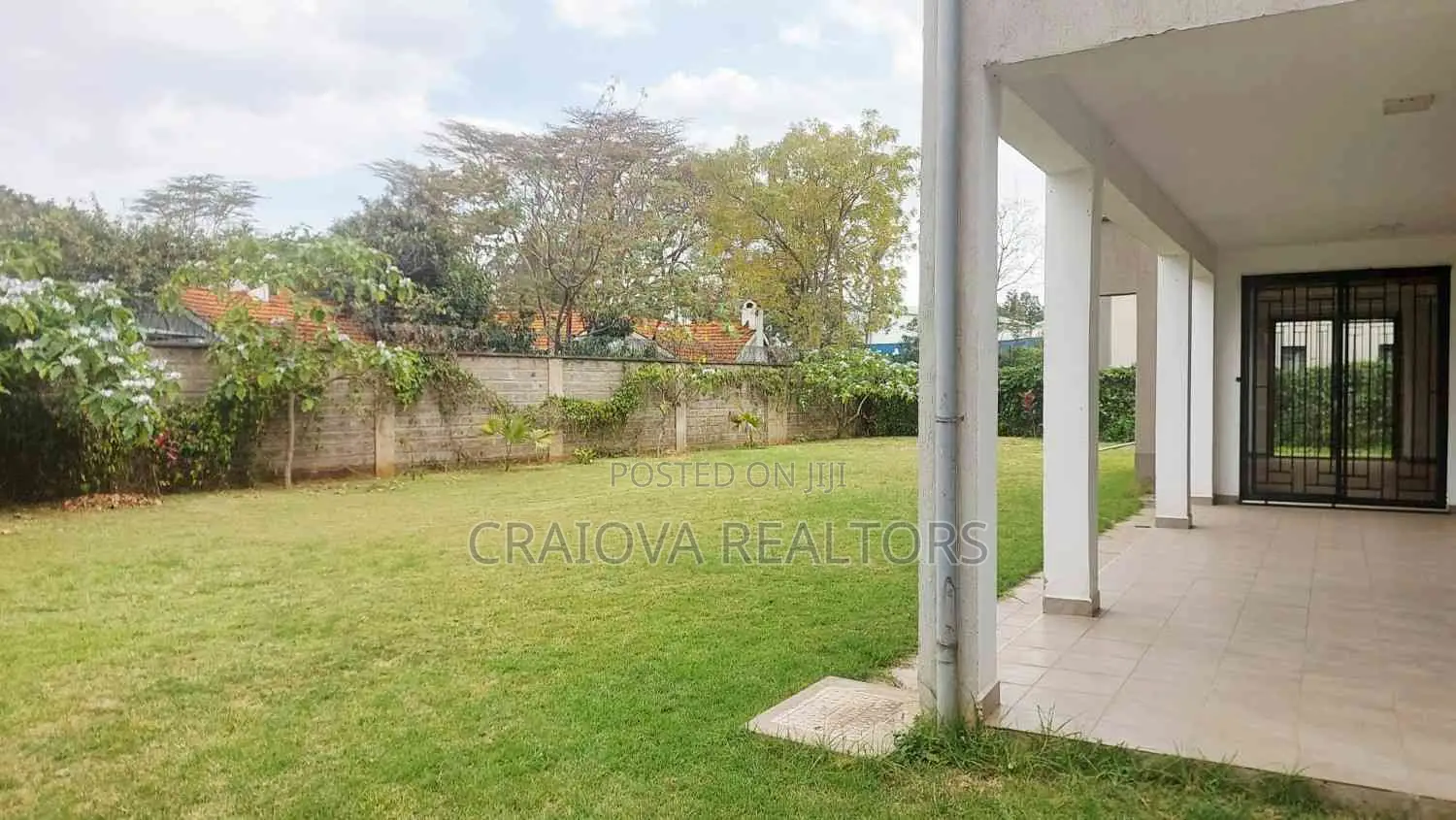5bdrm Townhouse/Terrace in Lavington for sale