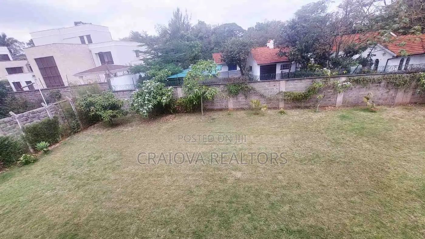 5bdrm Villa in Lavington for sale