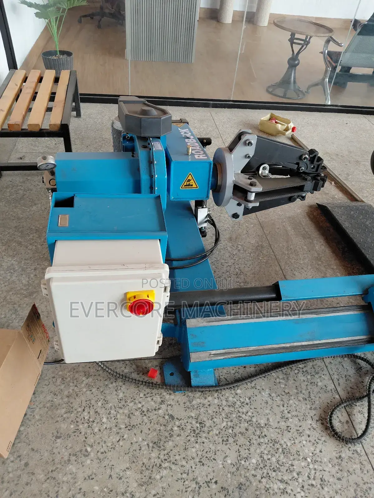 Commercial Roadbuck Italy Truck Tyre Changer Machine Three Phase.