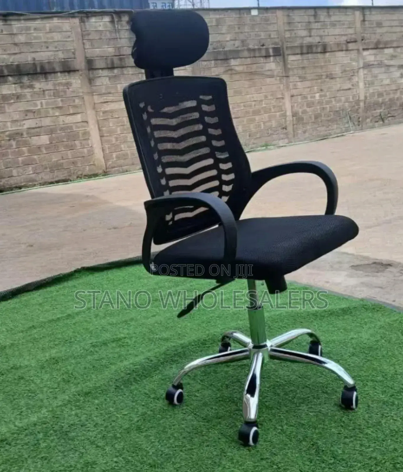 Office Chair With Headrest