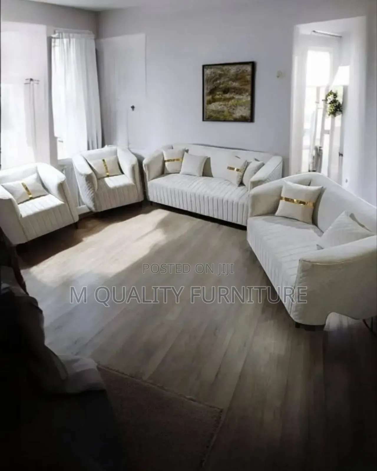 7 Seater Indoor -Modern and Luxurious