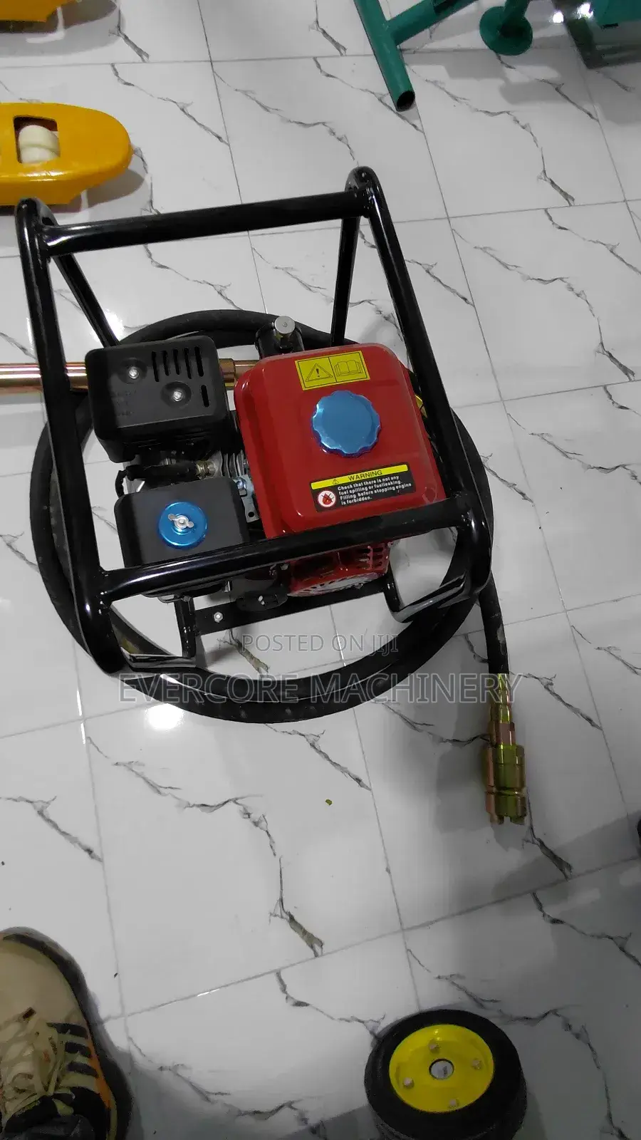 Aico Japan 8hp Petrol Concrete Poker Vibrator With 45mm Poker Shaft.