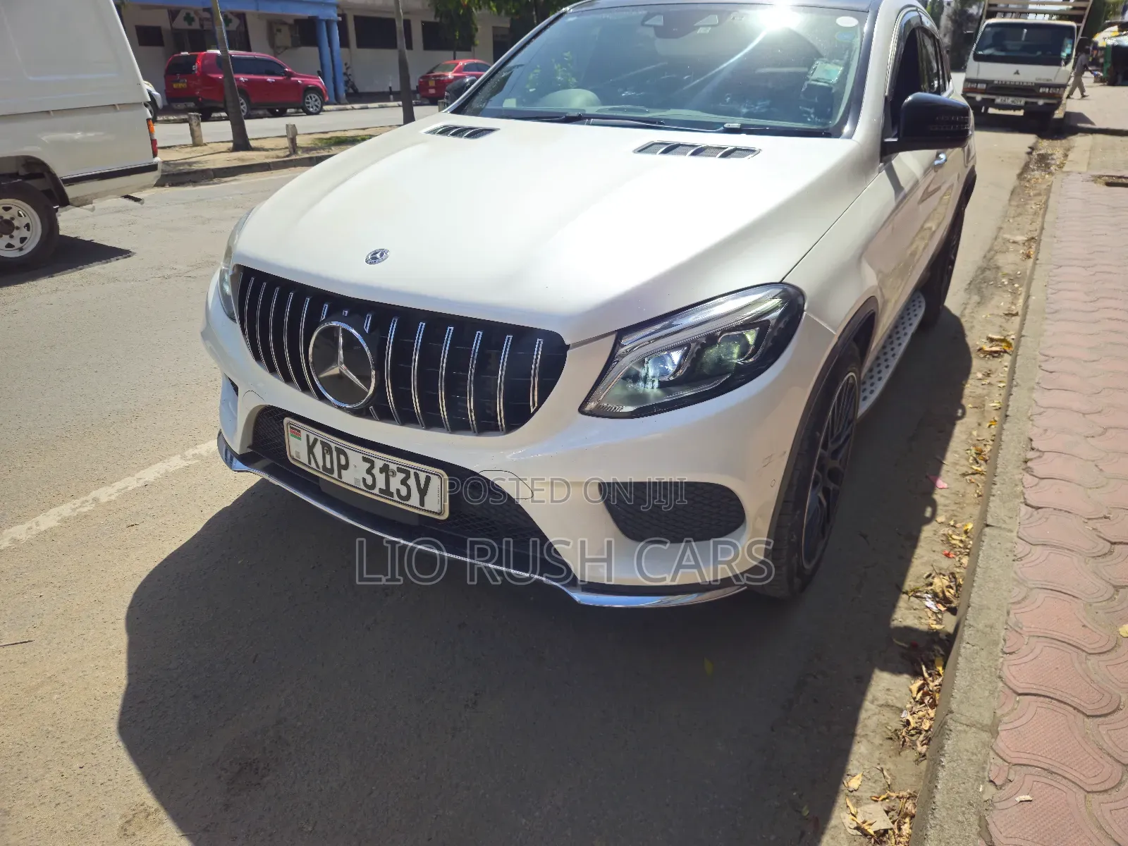 Mercedes-Benz GLE-Class 2019 White