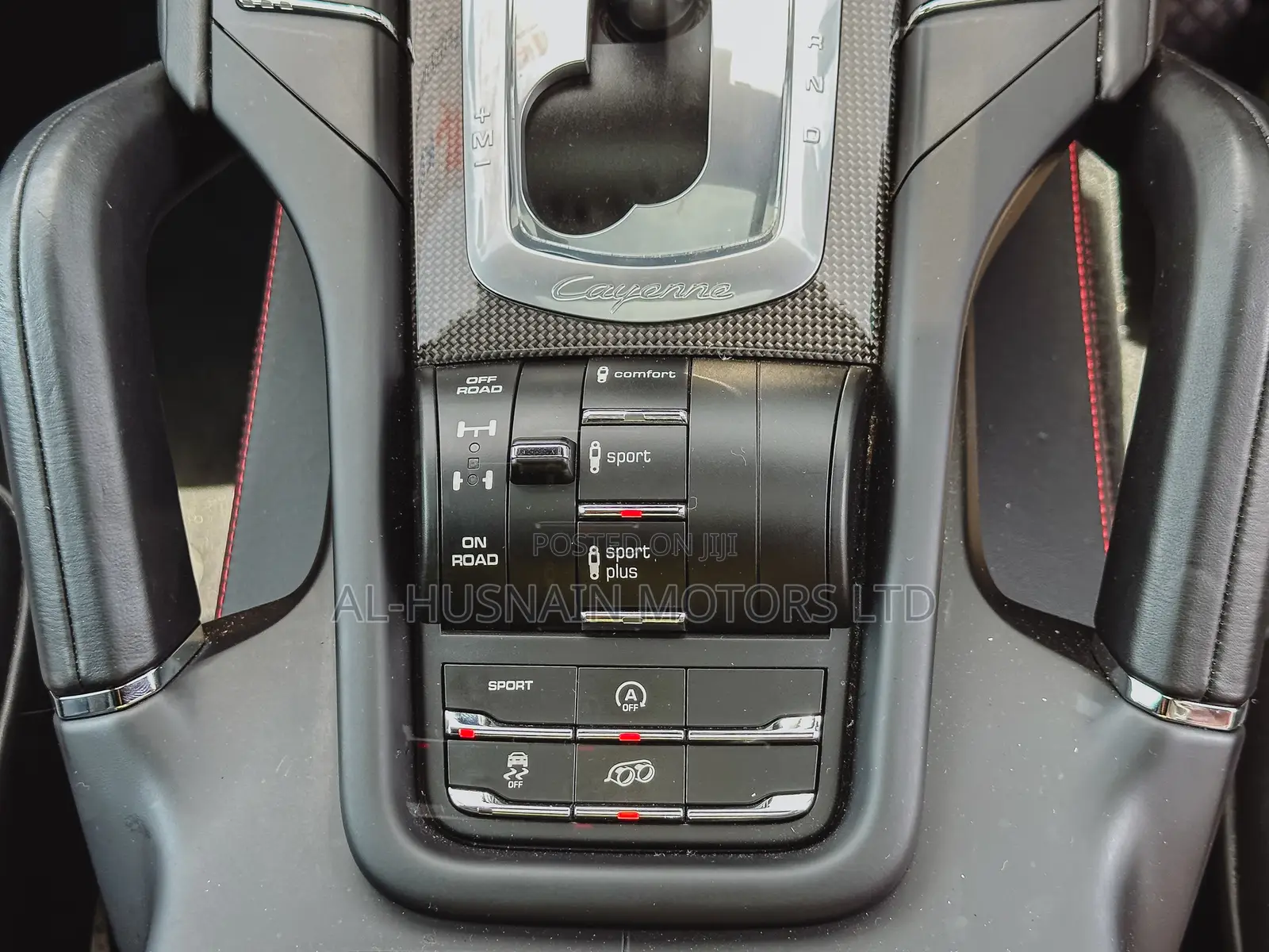 Porsche Cayenne GTS AWD 2018 Black