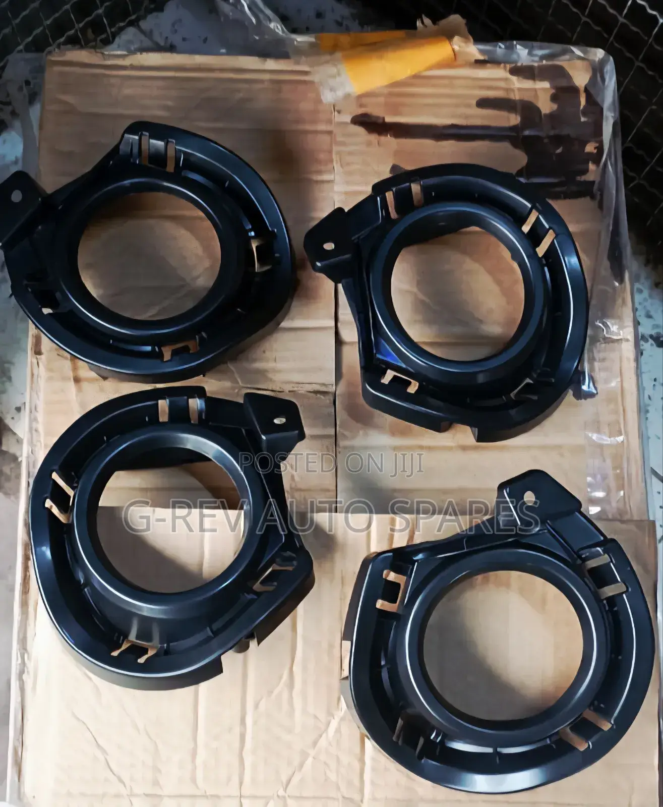 Fielder/Axio 161 Foglight Covers.