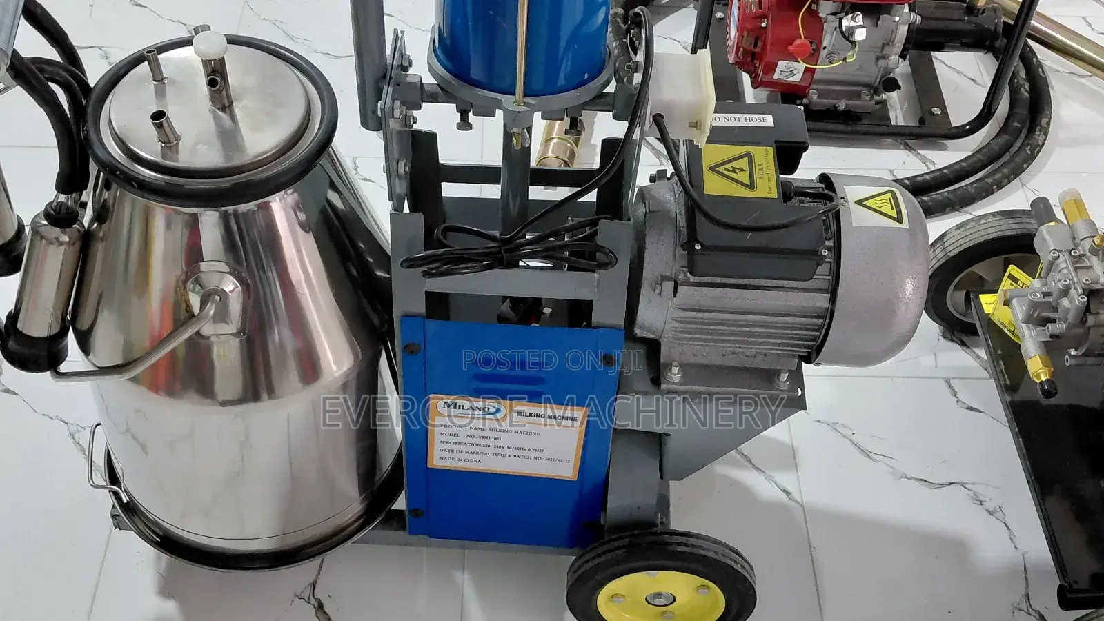 Milano Single Cow Milking Machine Electric Powered.