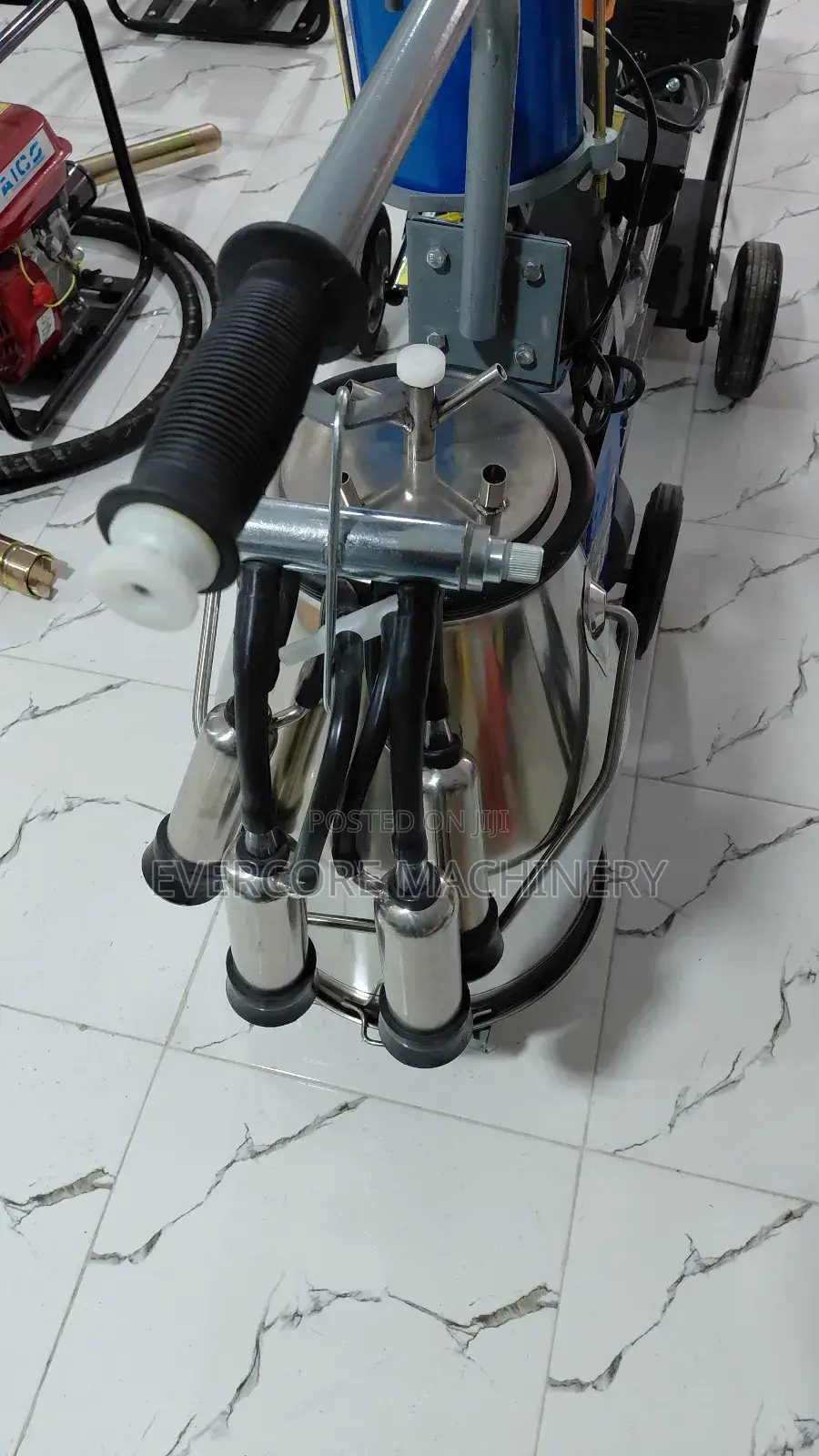Milano Single Cow Milking Machine Electric Powered.
