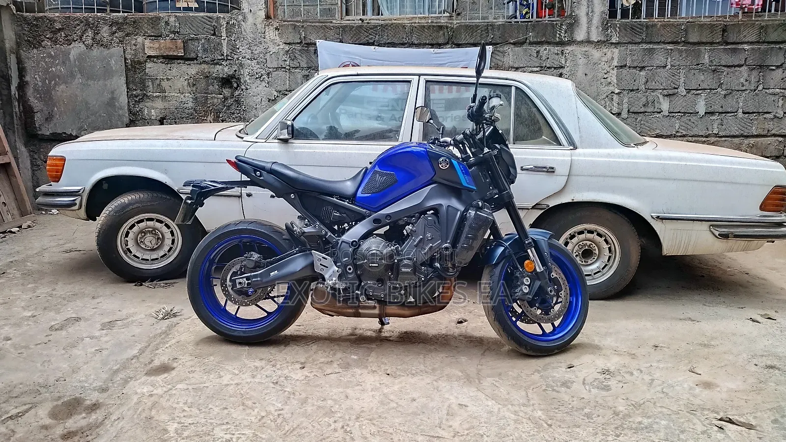 Yamaha 2023 Blue