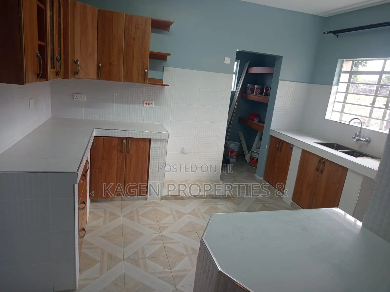 3bdrm Bungalow in Nkoroi for sale