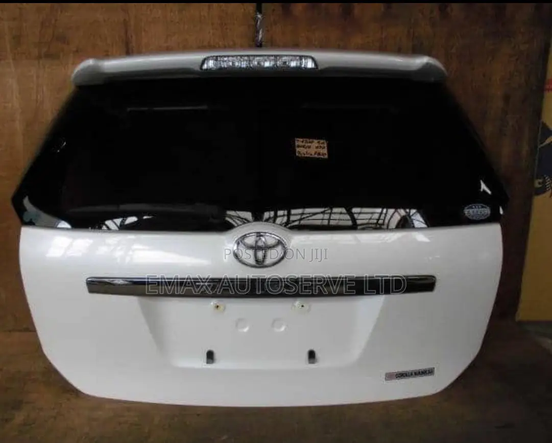Toyota Wish 2005 Boot / Tailgate
