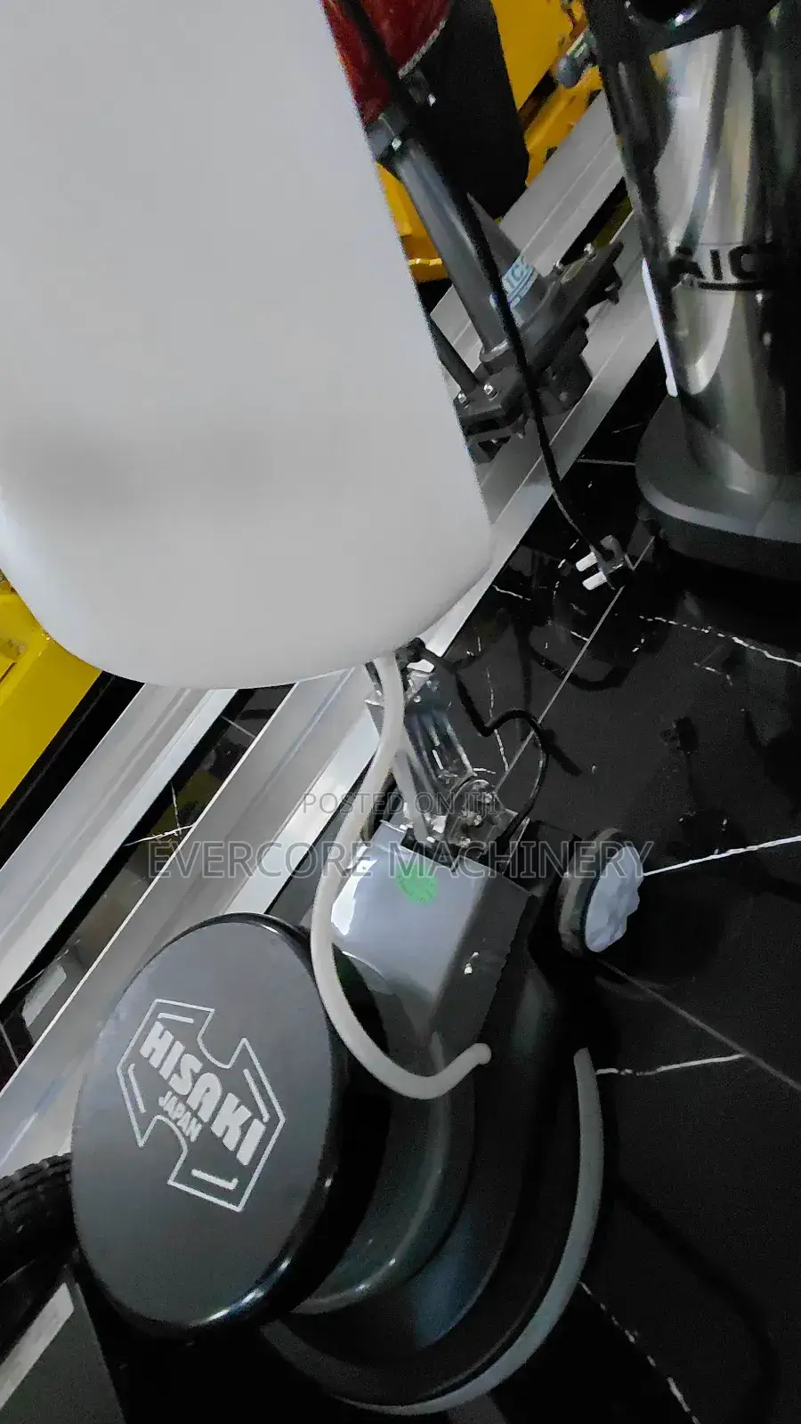 Hisaki Japan Floor/Carpet Scrubbing Machine Electric With Brushes.