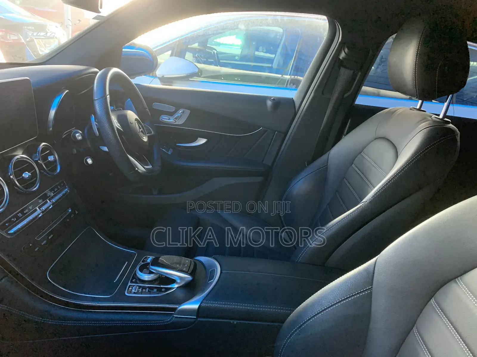Mercedes-Benz GLC-Class 2018 Off white