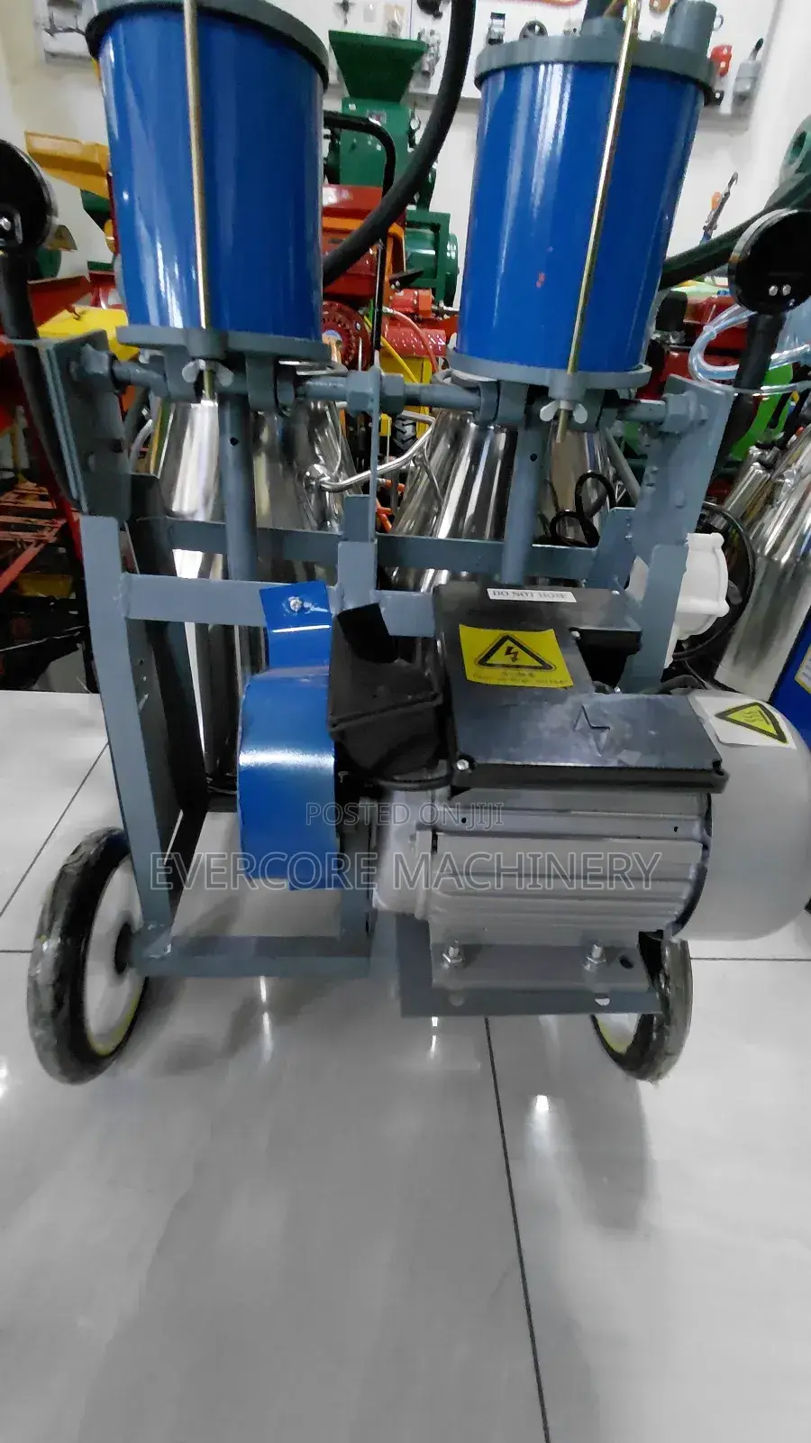 Double Cow/Bucket Milking Machine Electric Powered.