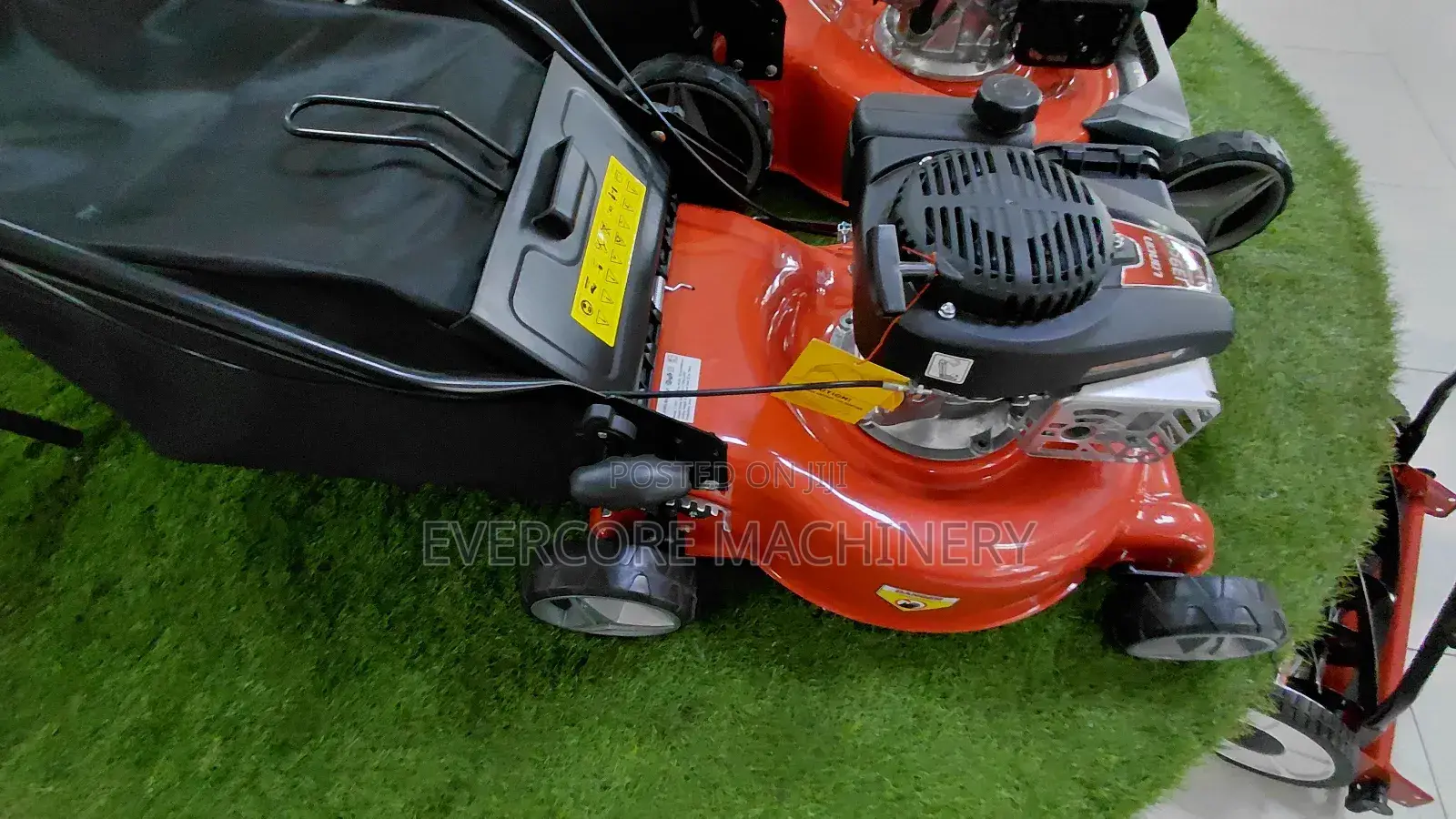 Loncin Gasoline Lawn Mower 196cc With Collection Bag.