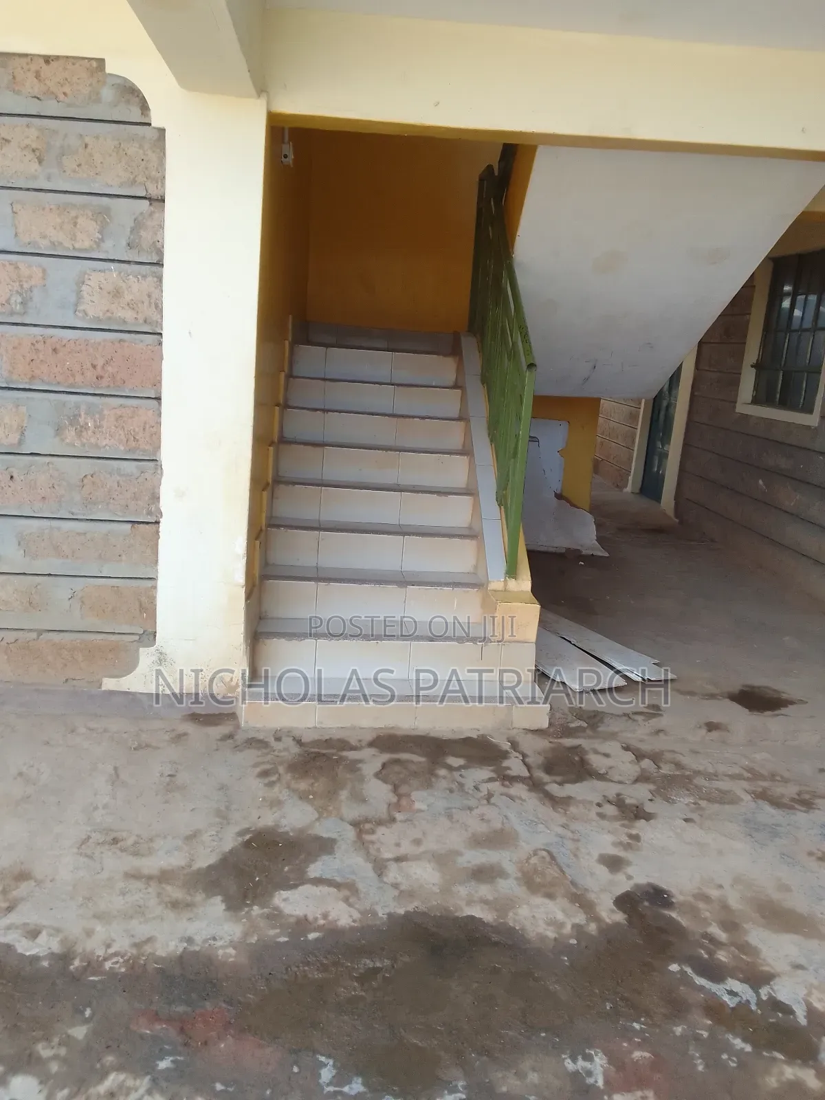 3bdrm Block of Flats in Kamuki, Machakos Town for sale