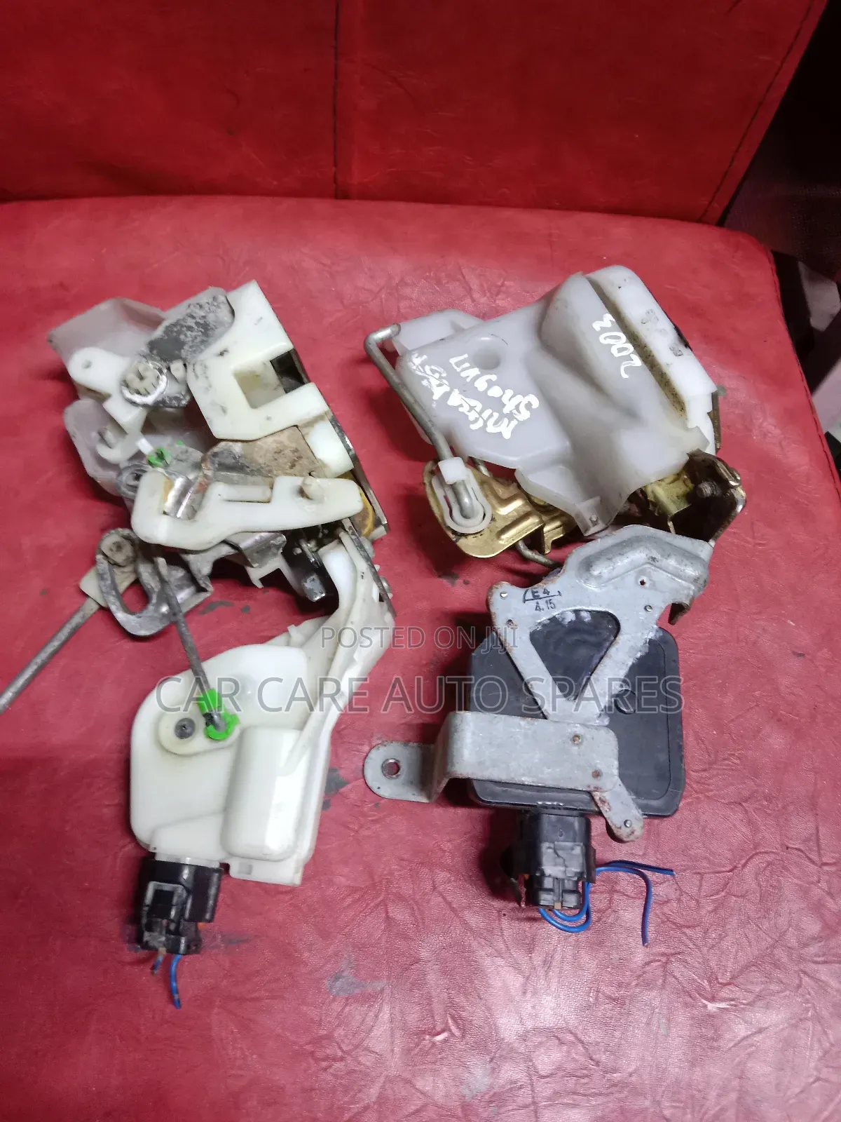Door Lock Mitsubishi Pajero