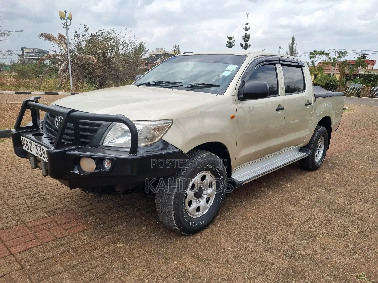 Toyota Hilux 2014 Beige