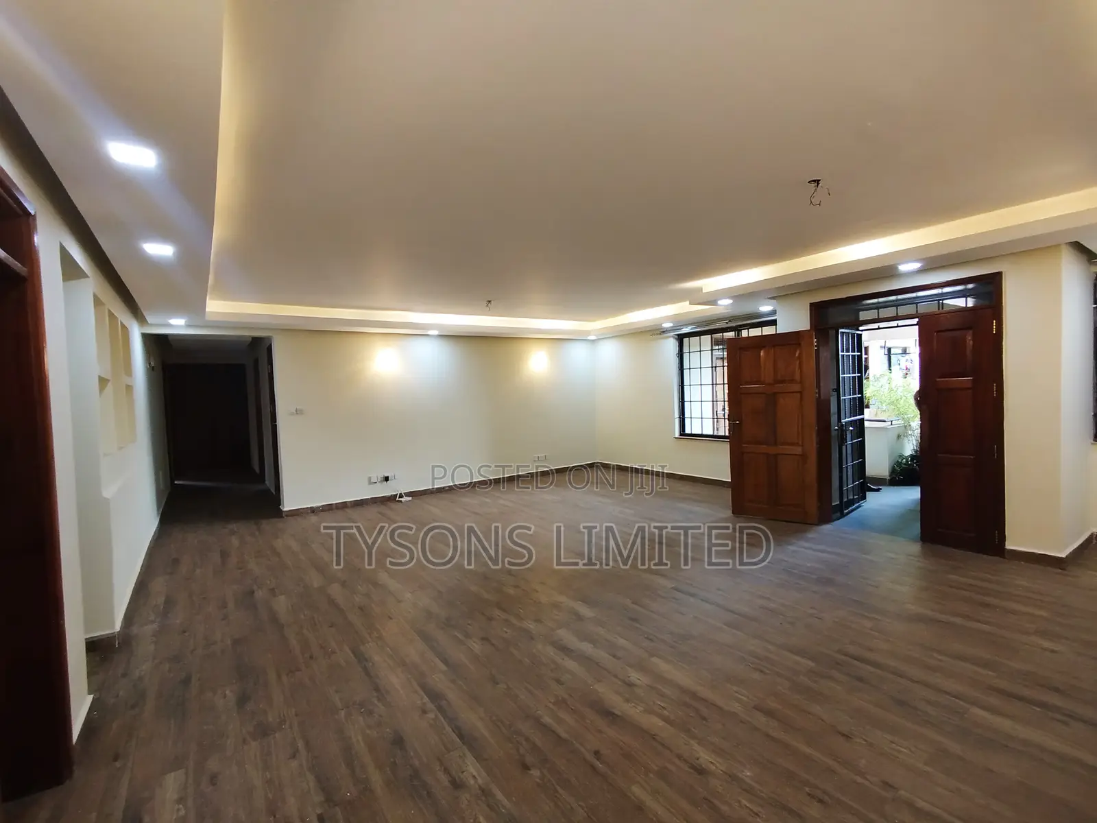 3bdrm Apartment in Raphta Road Area for sale